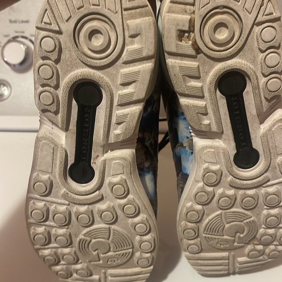 Adidas - Picture 5 of 5